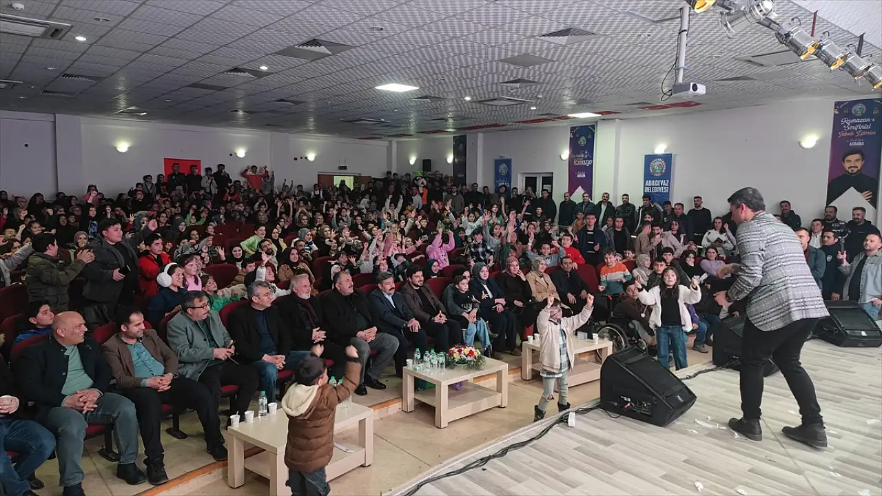 Adilcevaz'da çocuklar için ramazan şenliği
