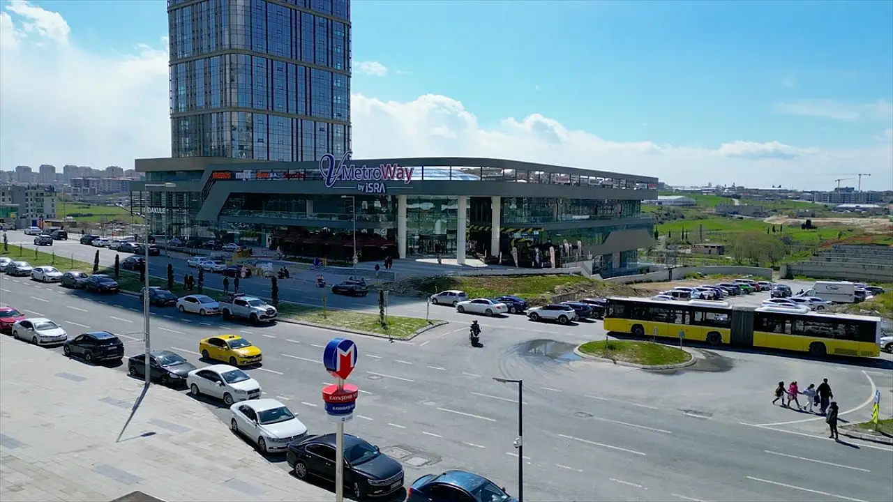 İsra Holding, Ağrı'da V Mall Projesini hayata geçiriyor!