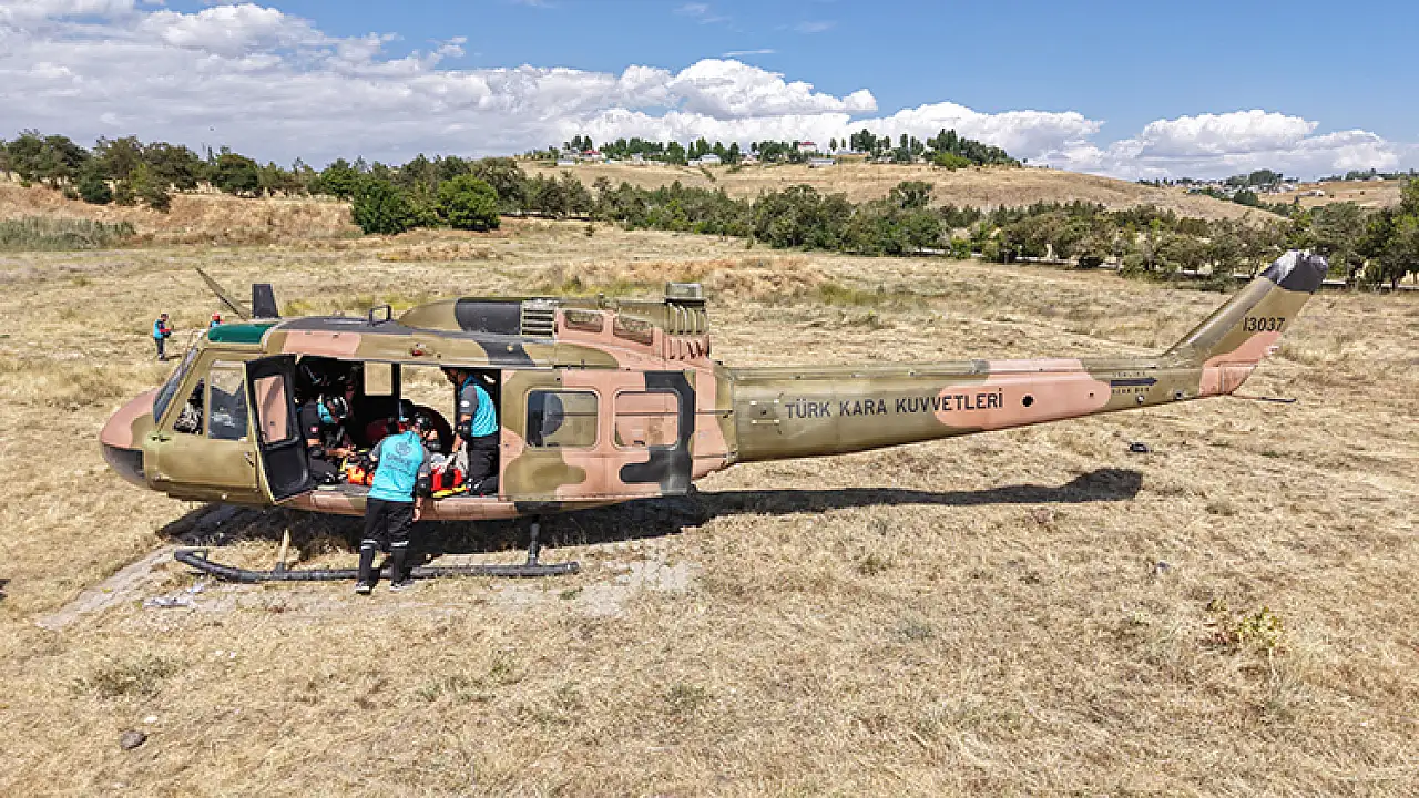 Van'da Helikopter Kazası Senaryosuyla Arama Kurtarma Tatbikatı Gerçekleştirildi