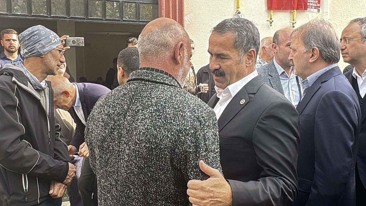 Gözyaşları Ağrılı 2 bacı için aktı! Biri 17 diğeri 18 yaşındaydı