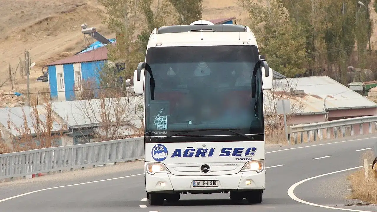 Kaza Yapan Otobüs Ağrı'nın mı? SEÇ Turizm Kimin, Sahibi Kim?