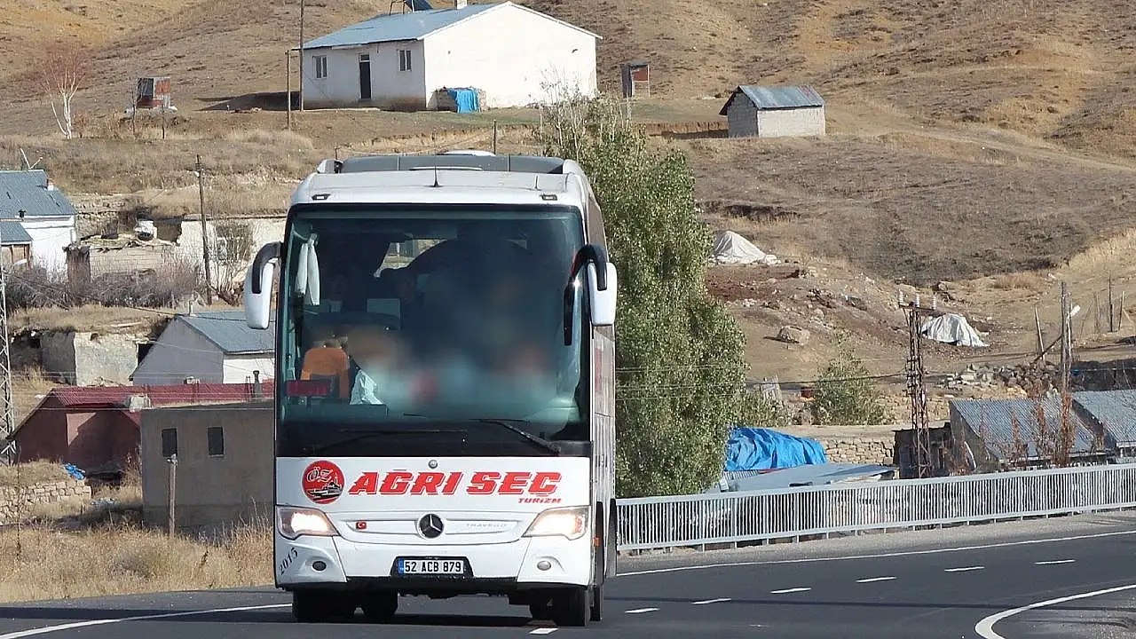 Kaza Yapan Otobüs Ağrı'nın mı? SEÇ Turizm Kimin, Sahibi Kim?