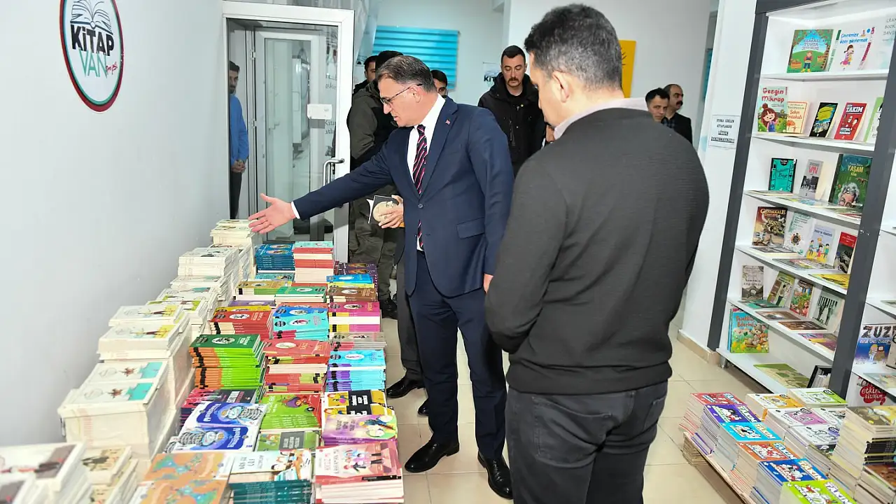 PTT Aracılığıyla 355 Bin Kitap Çocukların Evlerine Ulaştırıldı