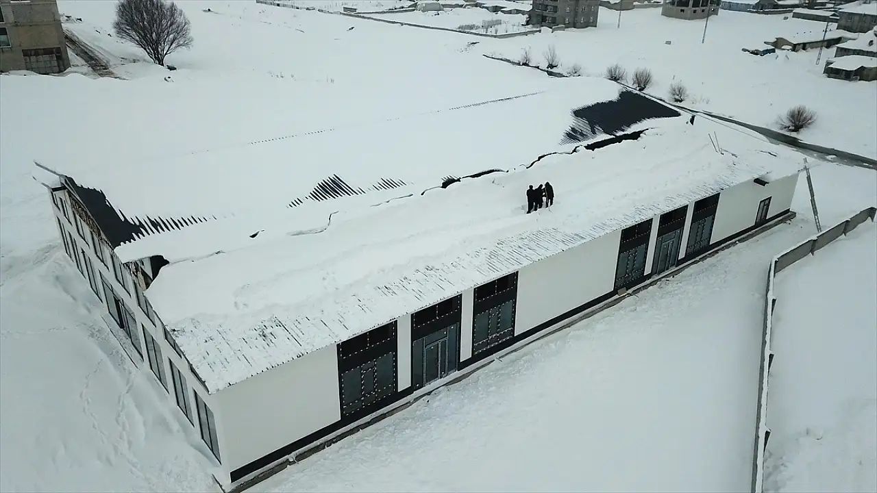 Ağrı'da kar manzarası havadan görüntülendi
