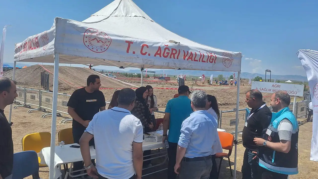 Şampiyona alanında sağlıklı yaşam için bilgilendirme yapıldı