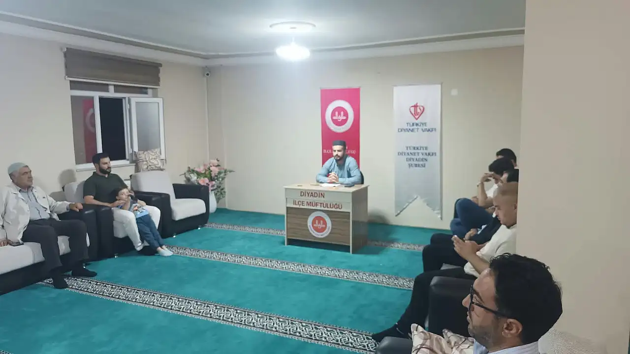 Diyadin'de 'ANLA&YAŞA' sohbetleri devam ediyor