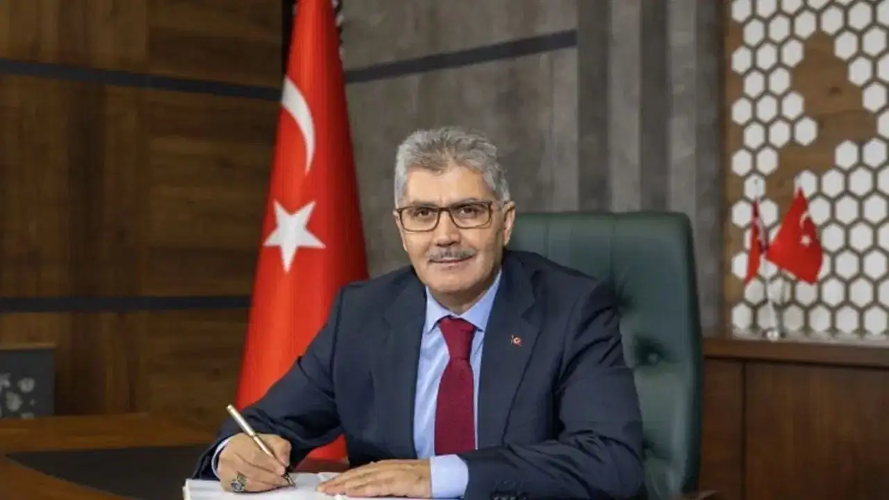 Ağrı tarihinde dikkat çeken tablo! 81 ilin 2'sini Ağrılı valiler yönetiyor