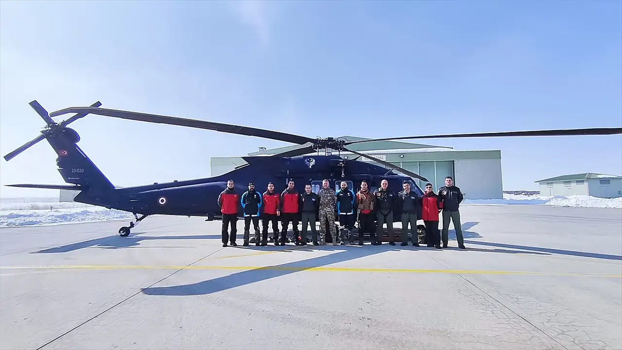 Erzurum'da mezrada 15 gündür haber alınamayan kişiye helikopterle ulaşıldı