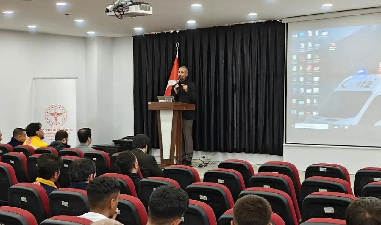 Van'da Aile Ahlakı Semineri Düzenlendi
