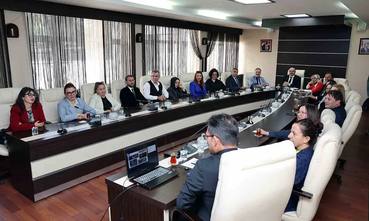 Atatürk Üniversitesi'nde Akademik Yılı Değerlendirme Toplantıları Başladı
