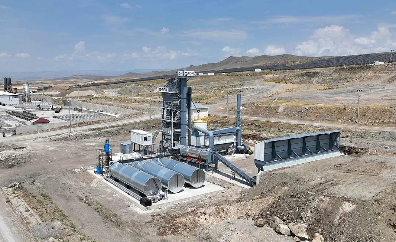 Ağrı'da asfalt dönemi değişiyor! Dev tesis hizmete hazırlanıyor
