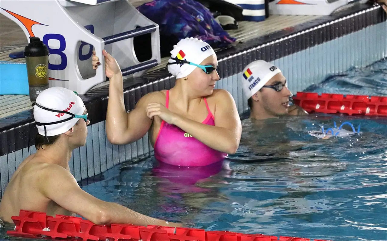 Rumen milli yüzücüler güç depolamak için yeniden Erzurum'u tercih etti