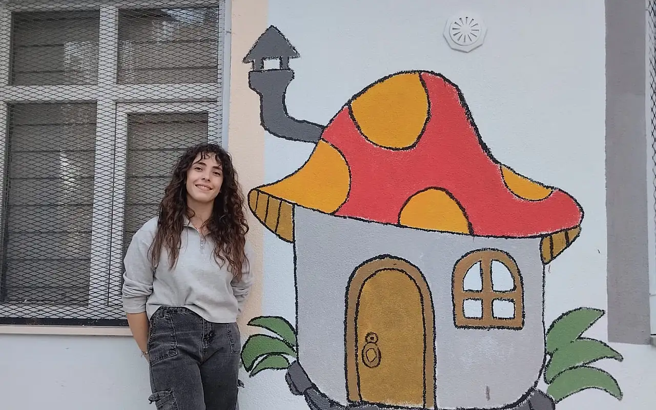 Ağrı'da üniversite kulüplerinden miniklere renkli sürpriz