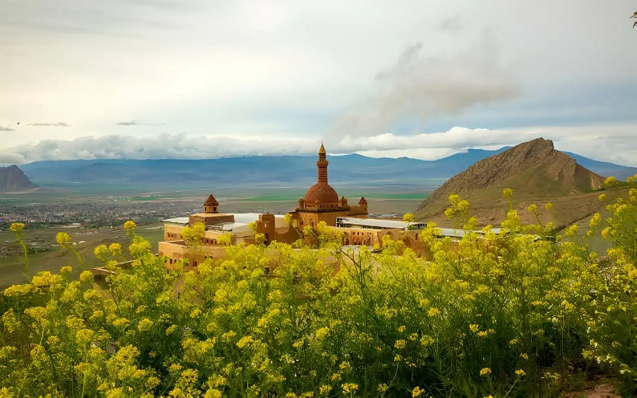 Ağrı Gezi Rehberi | 7 Rotada Ağrı