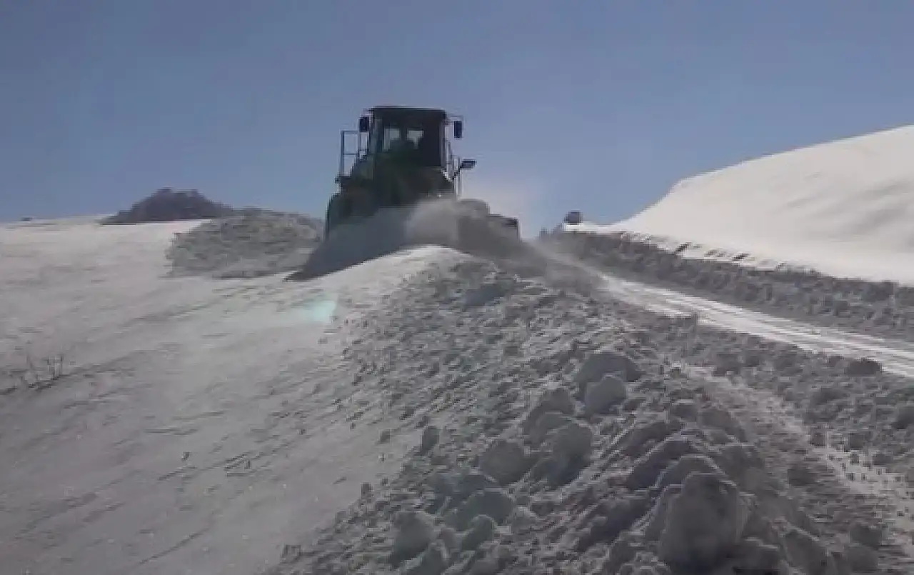 Van'da Karla Mücadele Çalışmaları Sürüyor