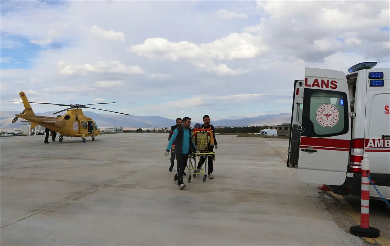 Erzurum'da 65 yaşındaki kadın için zamanla yarışıldı
