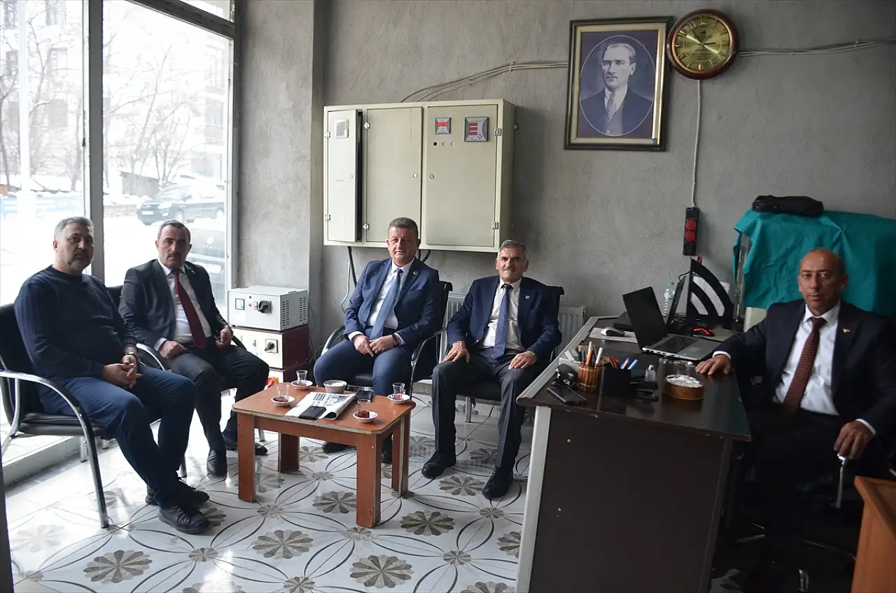 Bulanık'ta AK Parti İlçe Başkanı Korkmaz, ziyaretlerini sürdürüyor