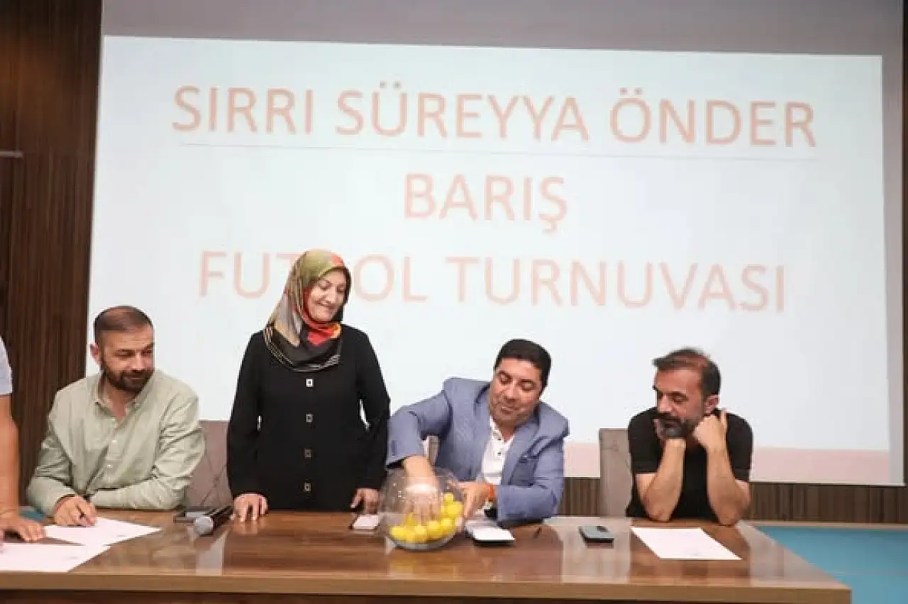 Sırrı Süreyya Önder Barış Futbol Turnuvası Başlıyor: 25 Takım Kıyasıya Mücadele Edecek