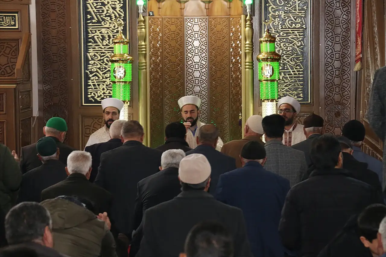 Kargo uçağı kazasında şehit olan askerler Diyadin'de anıldı