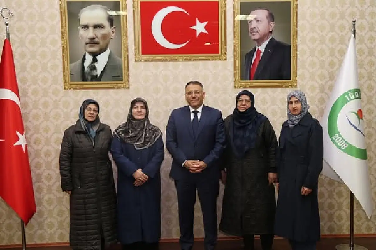 Zehra Ana Derneği'nden Rektör Gürel'e Nezaket Ziyareti