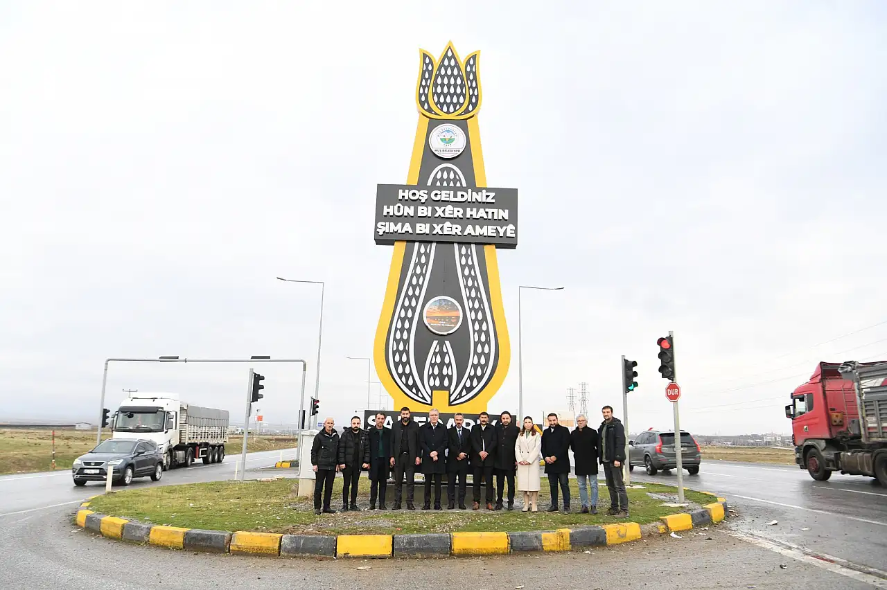 Eşbaşkan Söylemez, Muş'un Girişlerindeki Yeni Karşılama Totemlerini İnceledi