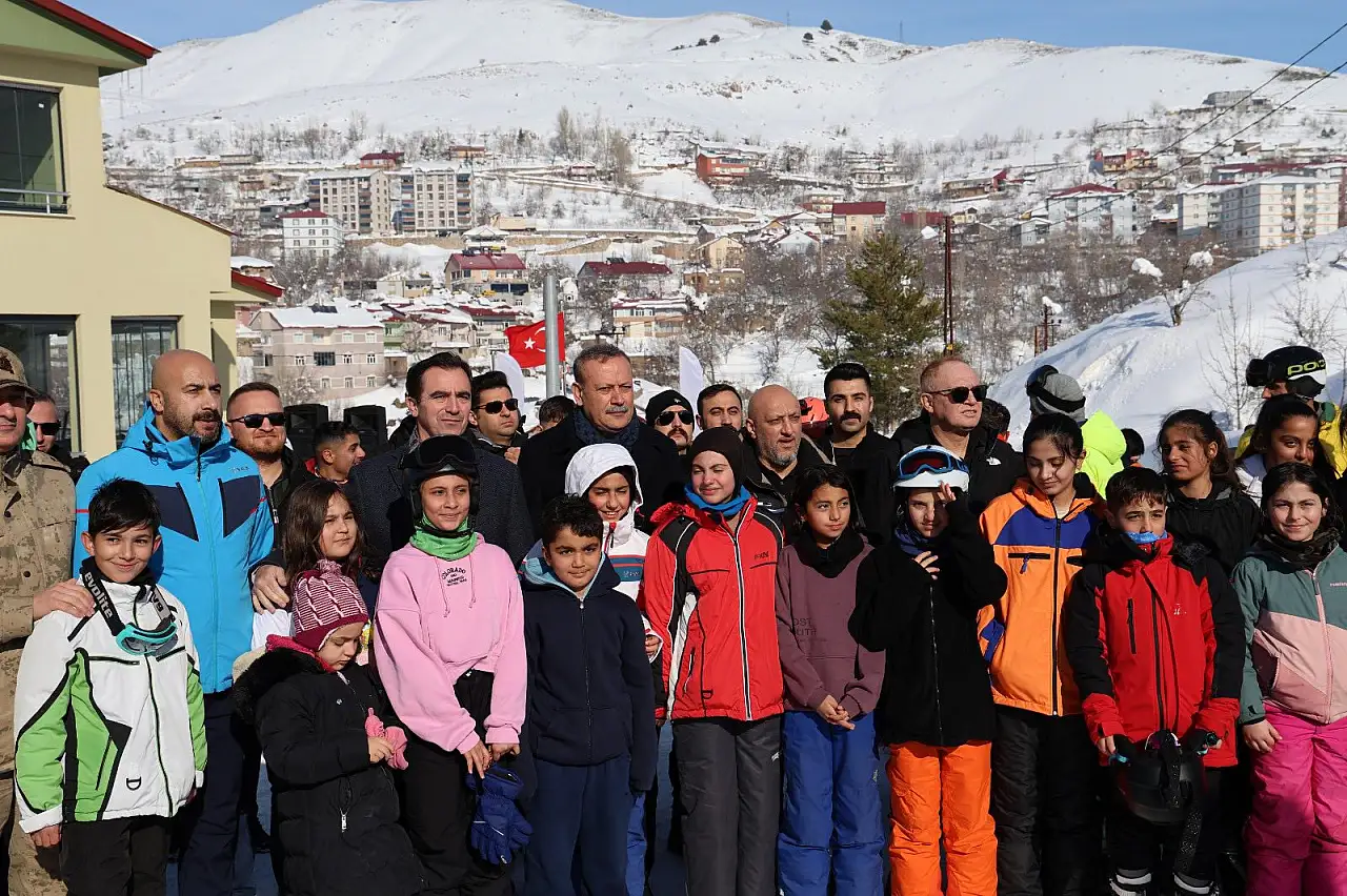 Bitlis'te Kış Sporları İl Birinciliği Müsabakaları Tamamlandı