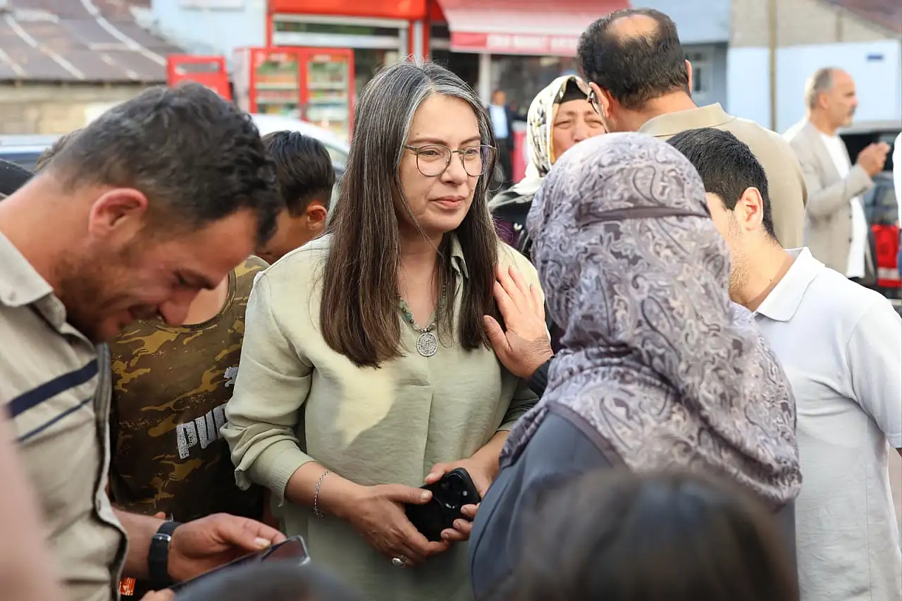 Ağrı'da belediye ile vatandaş aynı masada buluştu