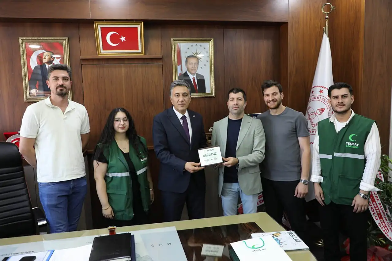 Yeşilay Ağrı Şubesi gençleri bağımlılıktan korumak için harekete geçti