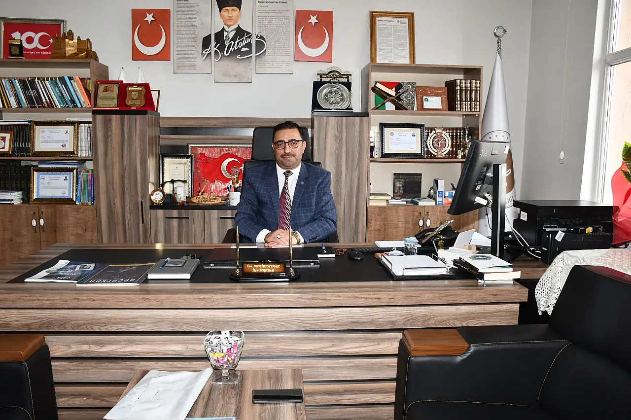 Doğubayazıt'tan kutsal topraklara her ay umre yolculuğu
