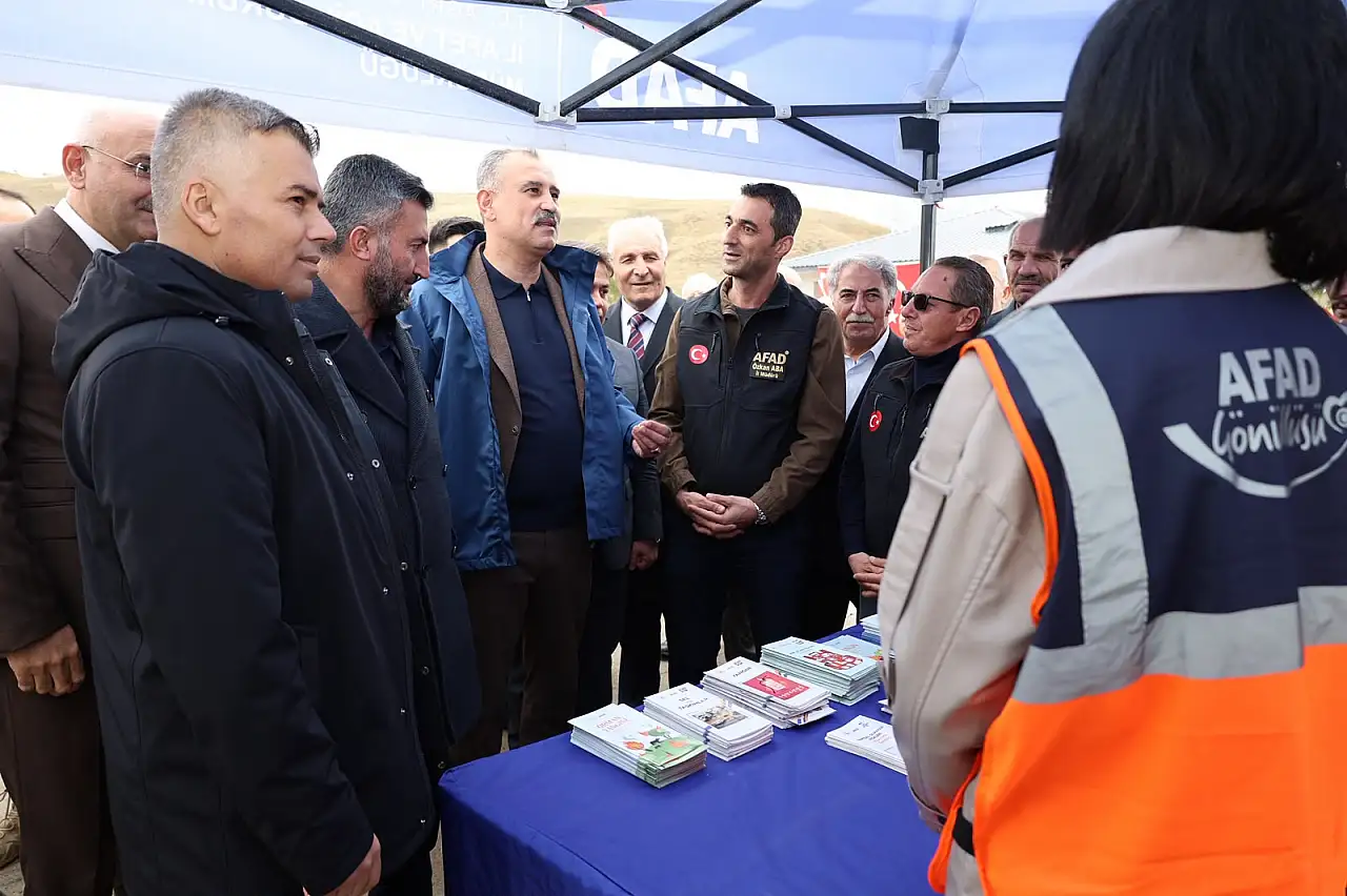Eleşkirt'e 40 dekarlık mesire alanı açıldı, kayak tesisi müjdesi verildi