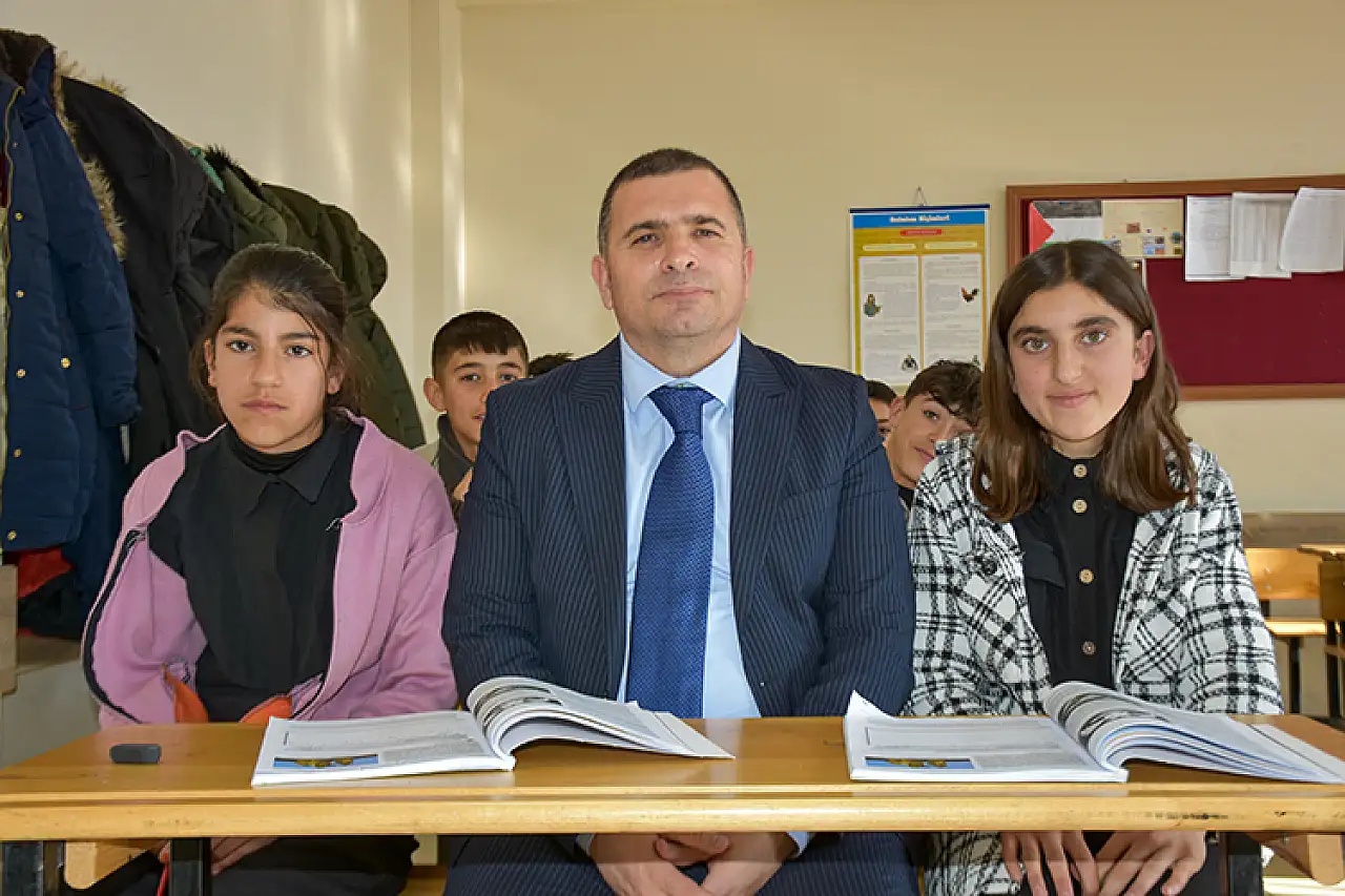 Van'da öğretmenlerin çabasıyla Şehriban ve Zilan yeniden okula kazandırıldı