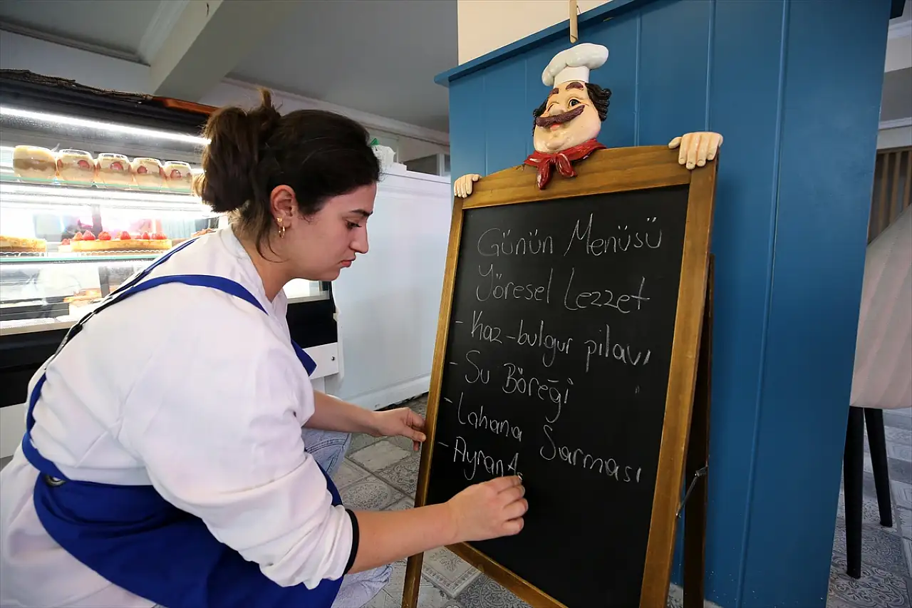 Muş'ta kadın girişimciliğiyle yükselen kafe