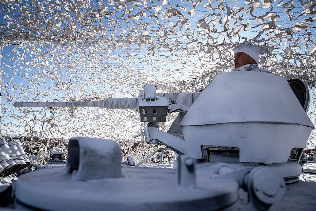 Kars'ta Türk Silahlı Kuvvetleri'nin 'Kış-2025 Tatbikatı' 20 ülkeden katılımla nefes kesiyor