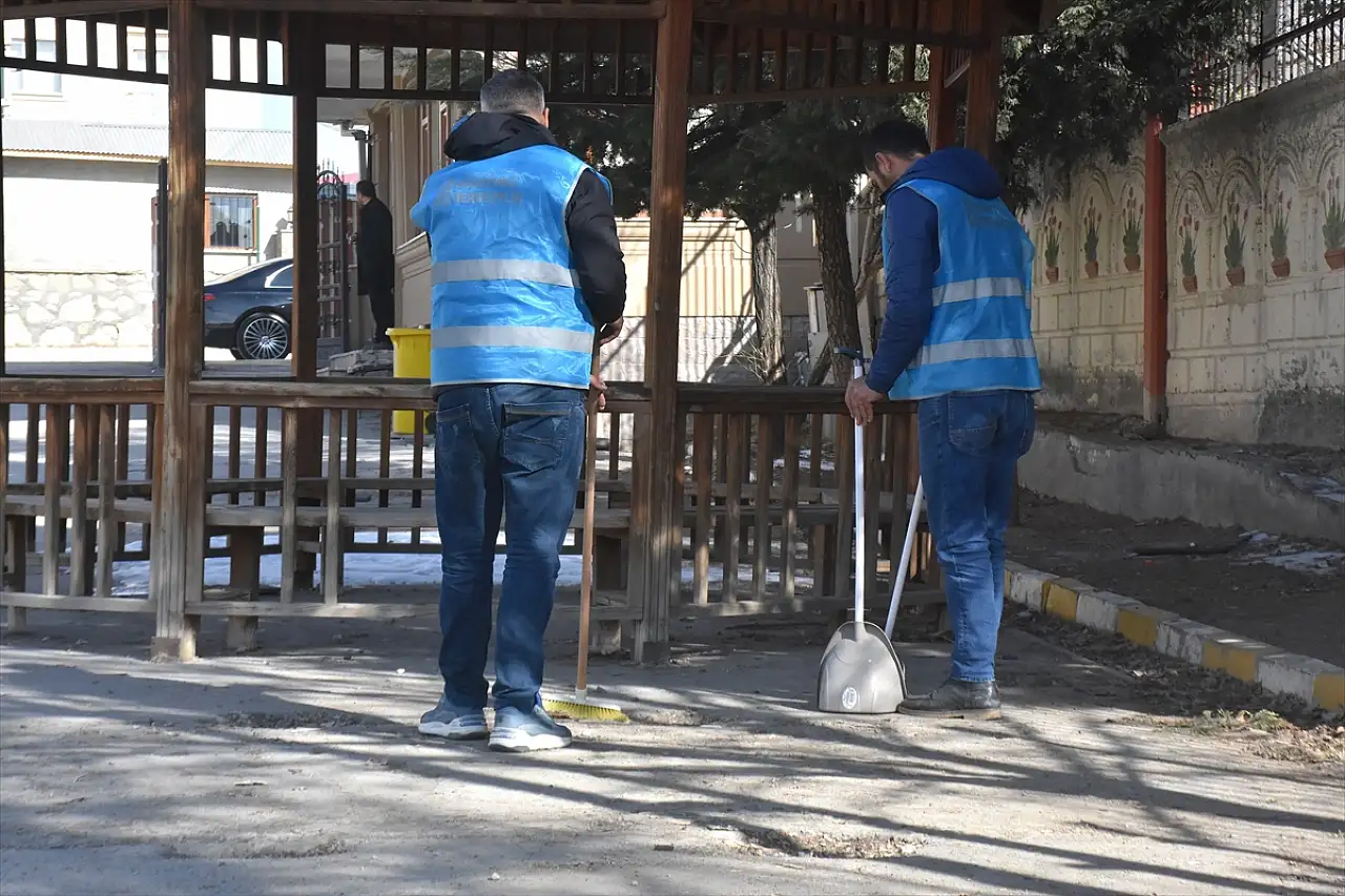 Van'da yükümlüler cezalarını kamu hizmetiyle ödüyorlar
