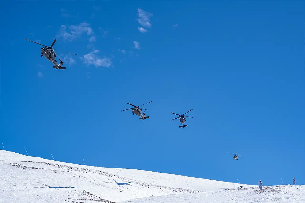 Erzurum Kış Saha Tatbikatı uluslararası katılımla gerçekleştirildi