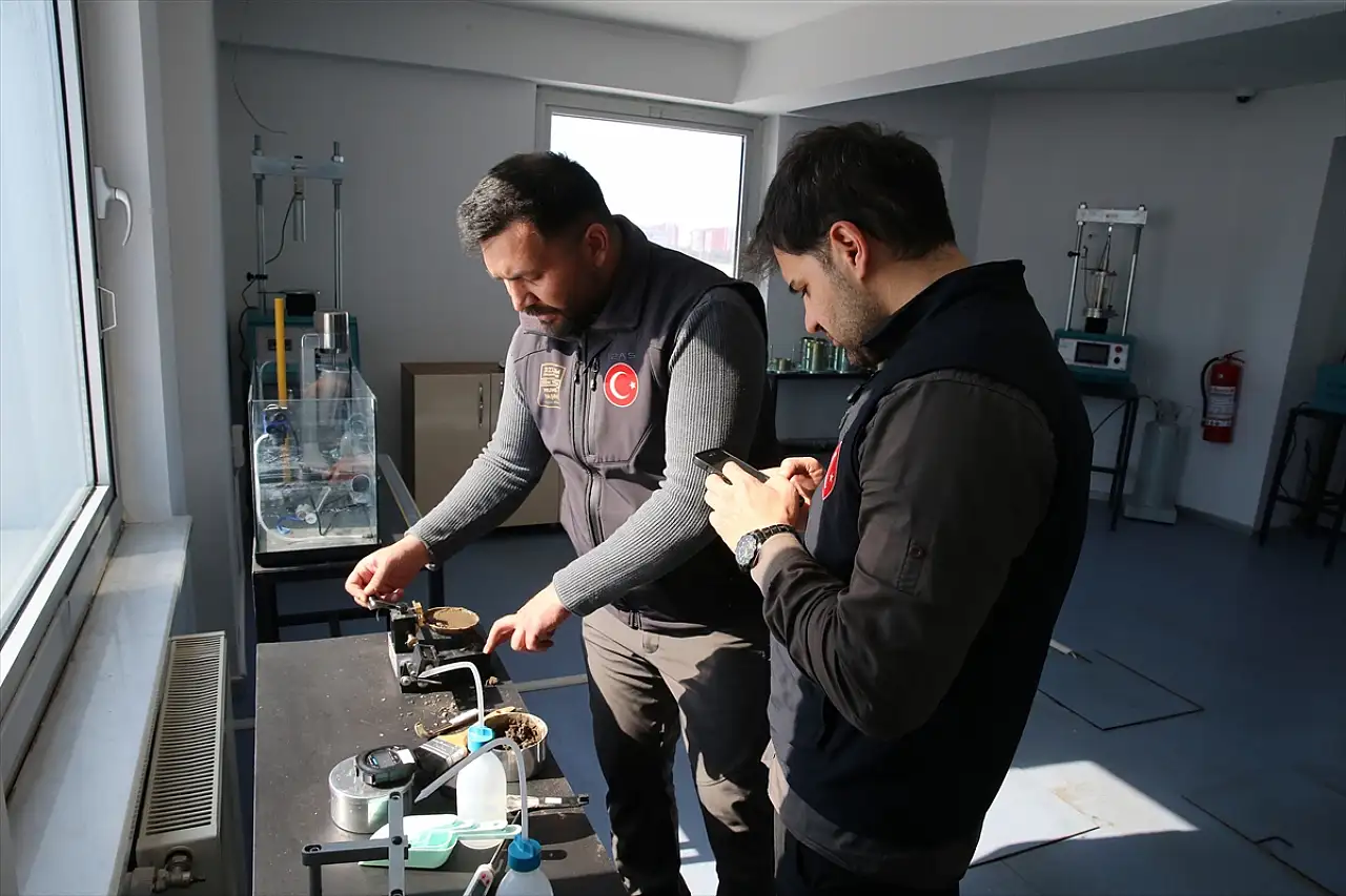 Erzurum'da kurulan zemin araştırma merkeziyle daha güvenli binalar inşa edilecek