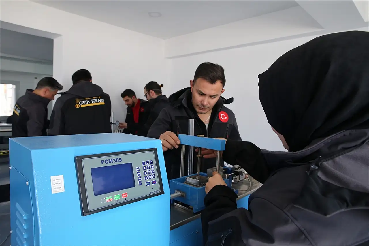 Erzurum'da kurulan zemin araştırma merkeziyle daha güvenli binalar inşa edilecek