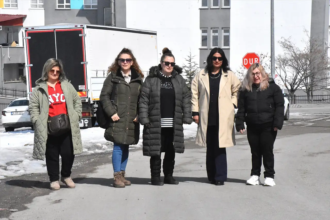 Van'ın üç kadın muhtarı çalışmalarıyla örnek oluyor