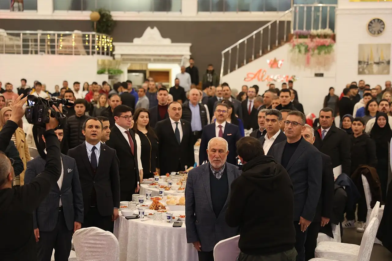 Iğdır'da Can Azerbaycan'dan Türk Dünyasına Bahar Müjdesi' konseriyle nevruz coşkusu