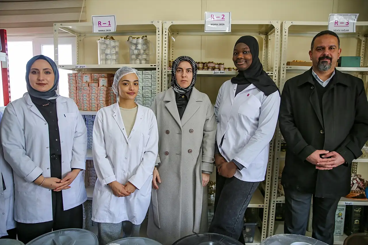 Fransız öğrenciler Van'daki firmalara yeni pazarların kapısını aralıyor