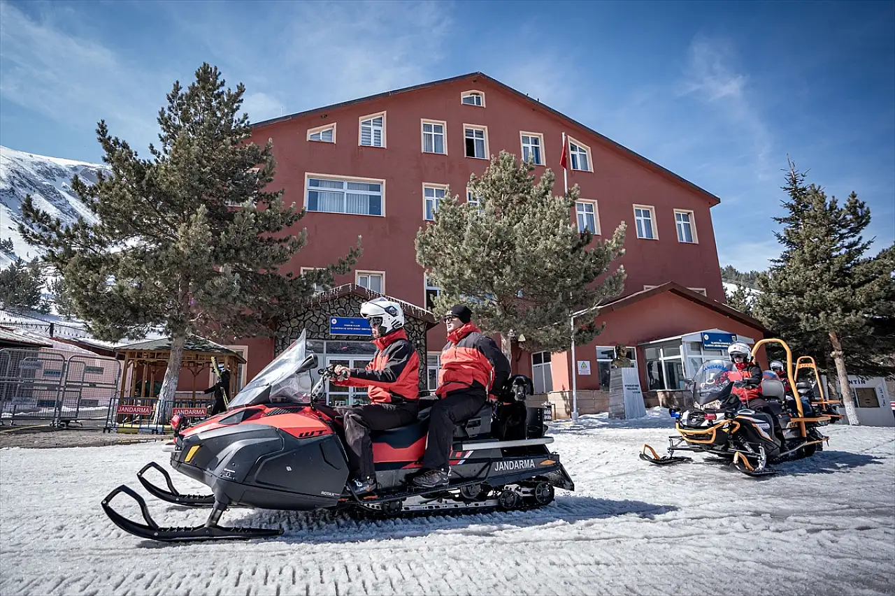 Palandöken'de JAK Timleri bu sezon 1349 olaya el attı