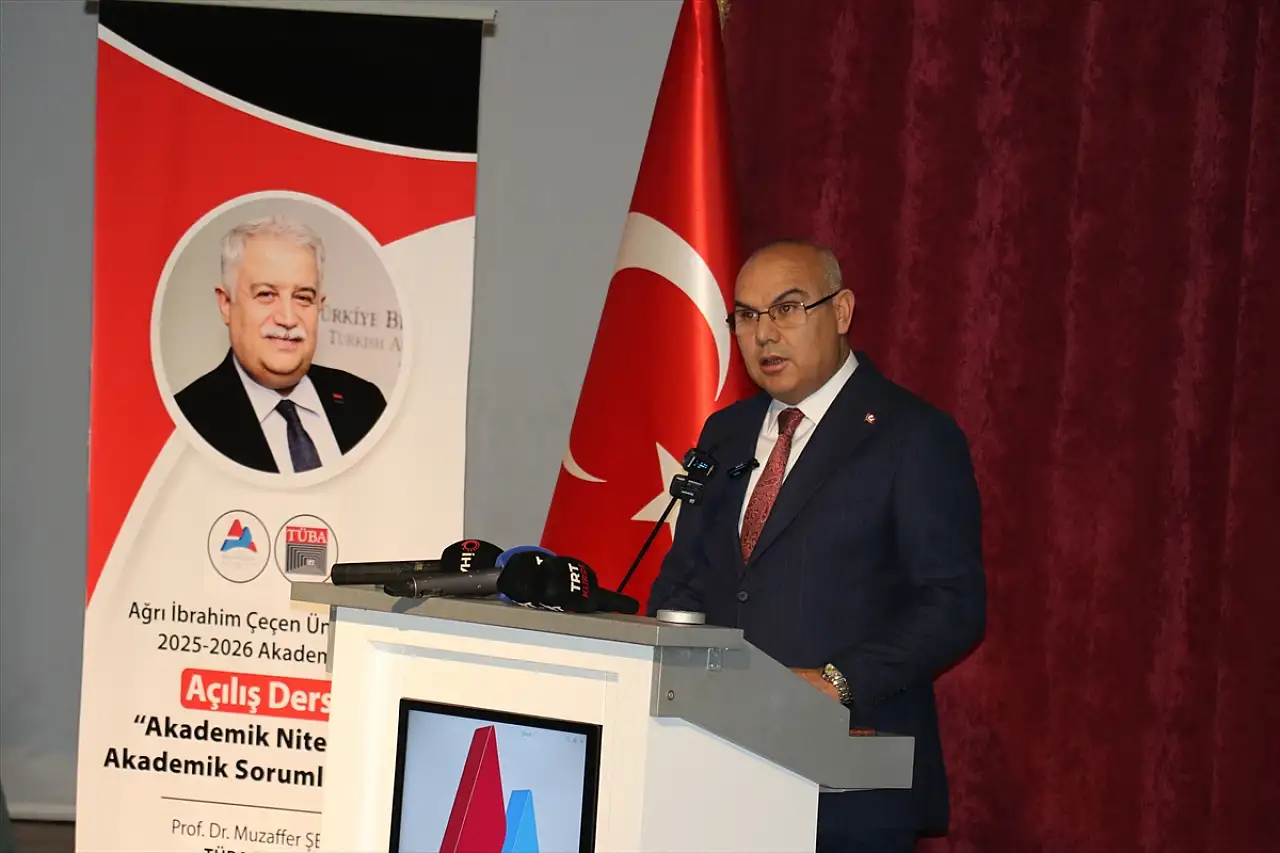 Ağrı'da akademik yıl coşkusu: Geleceğe umutla bakış