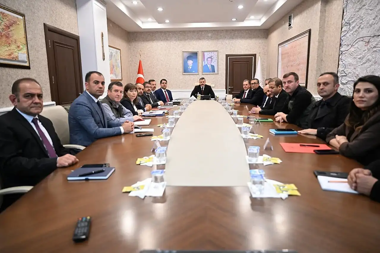 Erzurum'da Sulak Alan Koruma Toplantısı: Vali Çiftçi'den Yeni Adımlar Talebi
