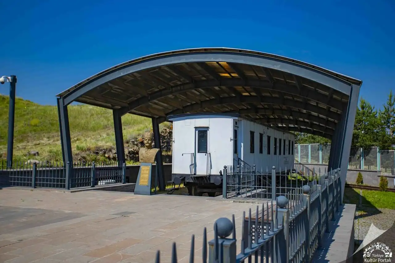 Kars Gezilecek Yerler: Mutlaka Görmeniz Gereken 28 Yer (2025 Rehberi̇)