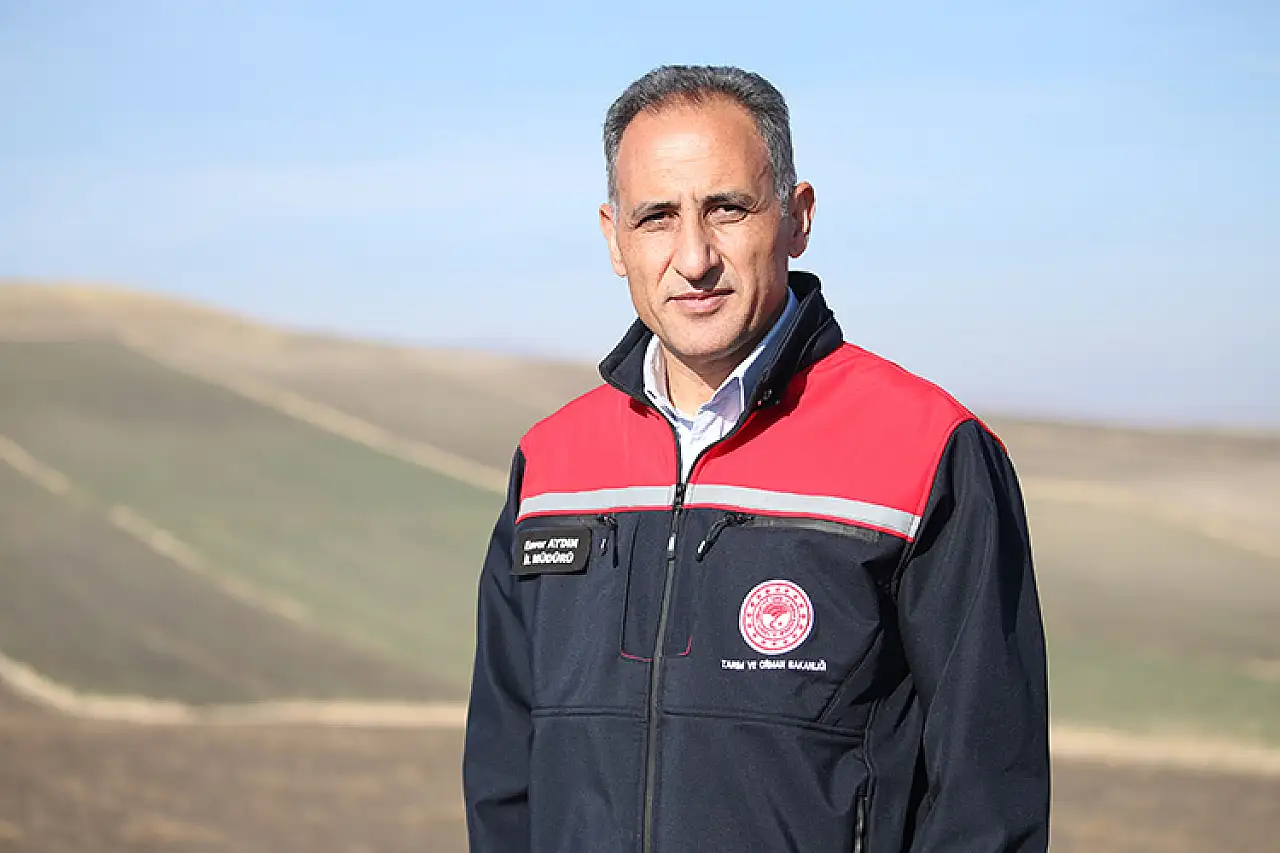 Kars'ta çiftçiler bereketli hasat sezonunu geride bırakarak yeni sezon hazırlıklarına başladı