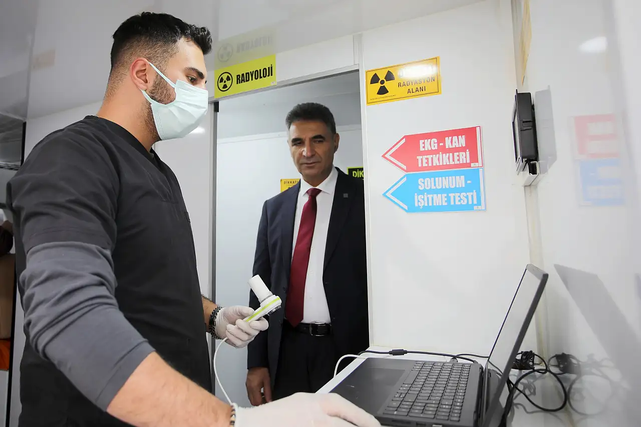 Üniversitede personel sağlık taramaları başladı