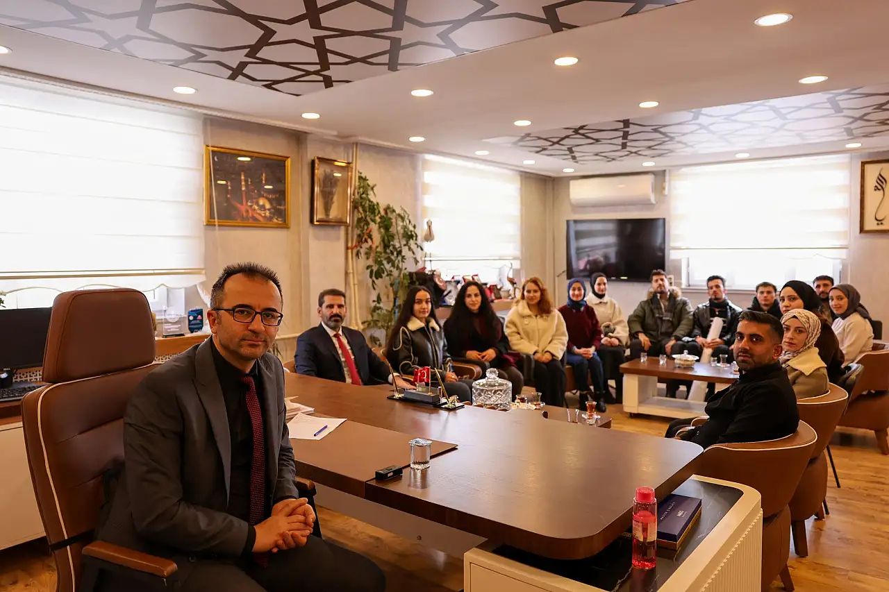 ÜNİDES Öğrencileri, İl Müdürü Recai Şahin ile Proje Sürecini Değerlendirdi