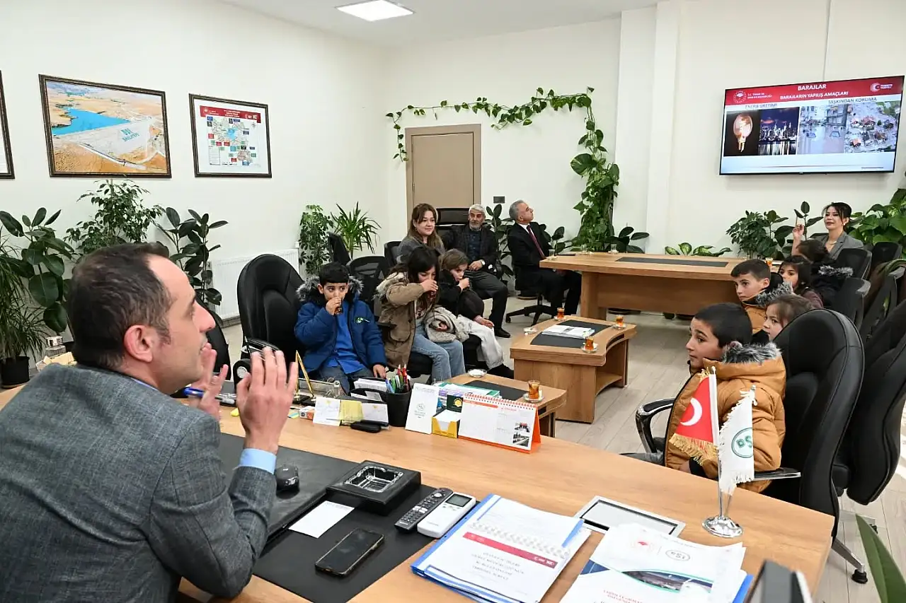 Van Özalp Çavuşlar İlkokulu Öğrencilerinden DSİ 17. Bölge Müdürlüğü'ne Eğitim Ziyareti