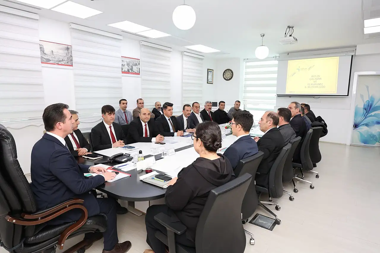 Bitlis'te İl İstihdam ve Mesleki Eğitim Kurulları Toplantısı Yapıldı