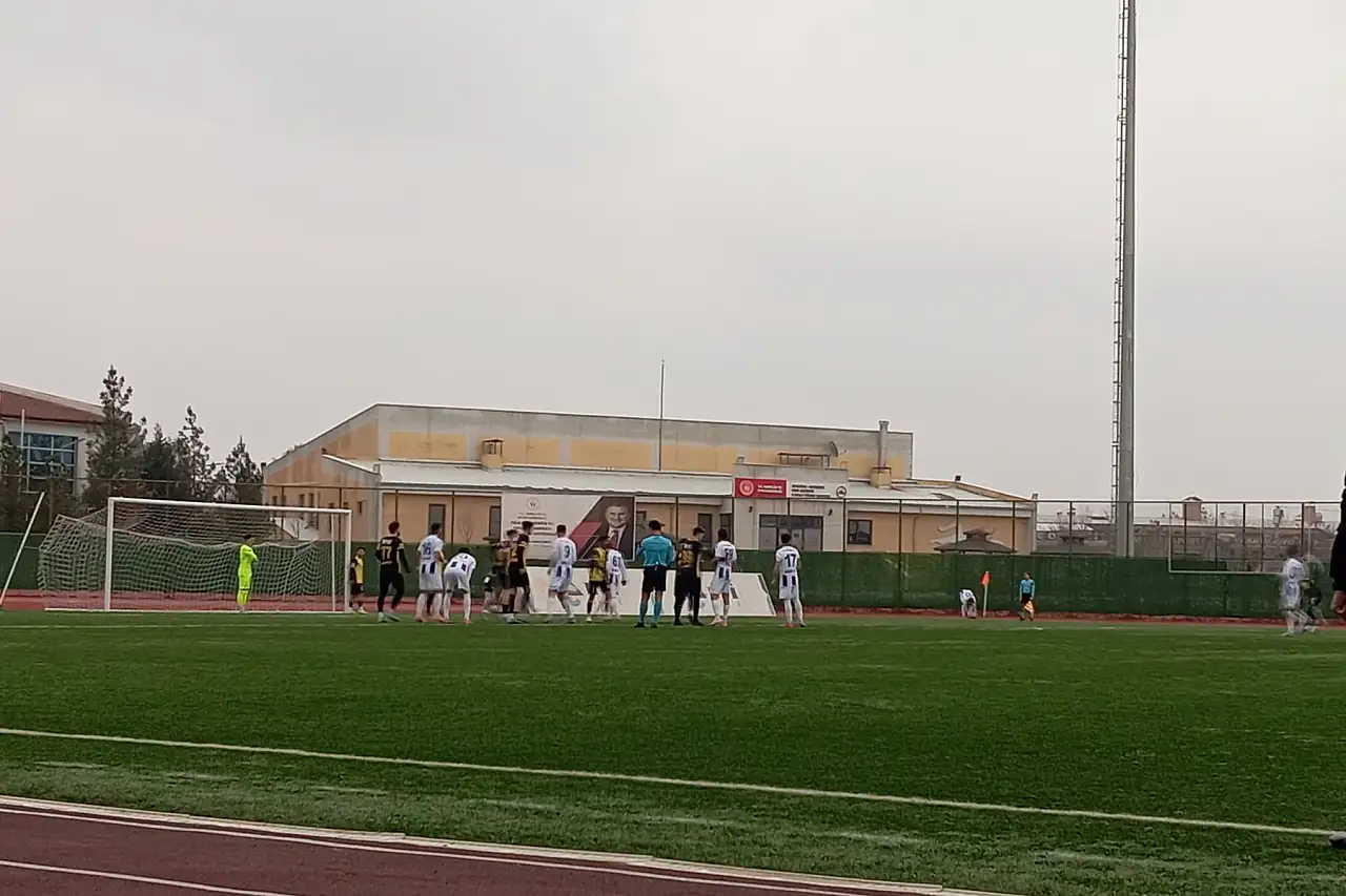 Ağrı Spor, Mardin deplasmanından 1 puanla döndü